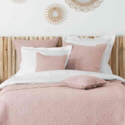 Couvre-lit Microfibre Lavée Matelassé Florette 240x220 Cm 21 Couvre-lit Microfibre Lavée Matelassé Florette 240x220 Cm -Terre de nuit boutique couvre lit florette rose zoom