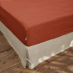 Drap Housse Lin Lavé -Terre de nuit boutique drap housse orange ambiance 1
