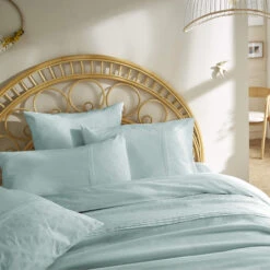 Taie D'oreiller 100% Coton Broderie Anglaise 22 Taie D'oreiller 100% Coton Broderie Anglaise -Terre de nuit boutique parure de lit jeanne bleu craie zoom