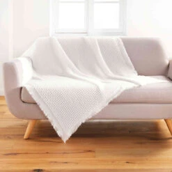 Plaid Ă Franges Acrylique Coraline 125x150 Cm