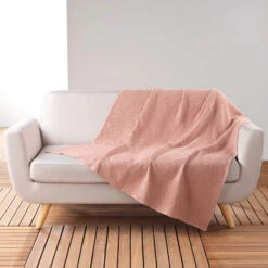 Plaid Gaufrette En Coton Uni 125x150 Cm -Terre de nuit boutique plaid gaufrette rose