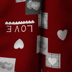 Plaid Polaire Love Rouge 120x160 Cm 5 Plaid Polaire Love Rouge 120x160 Cm -Terre de nuit boutique plaid love zoom 1