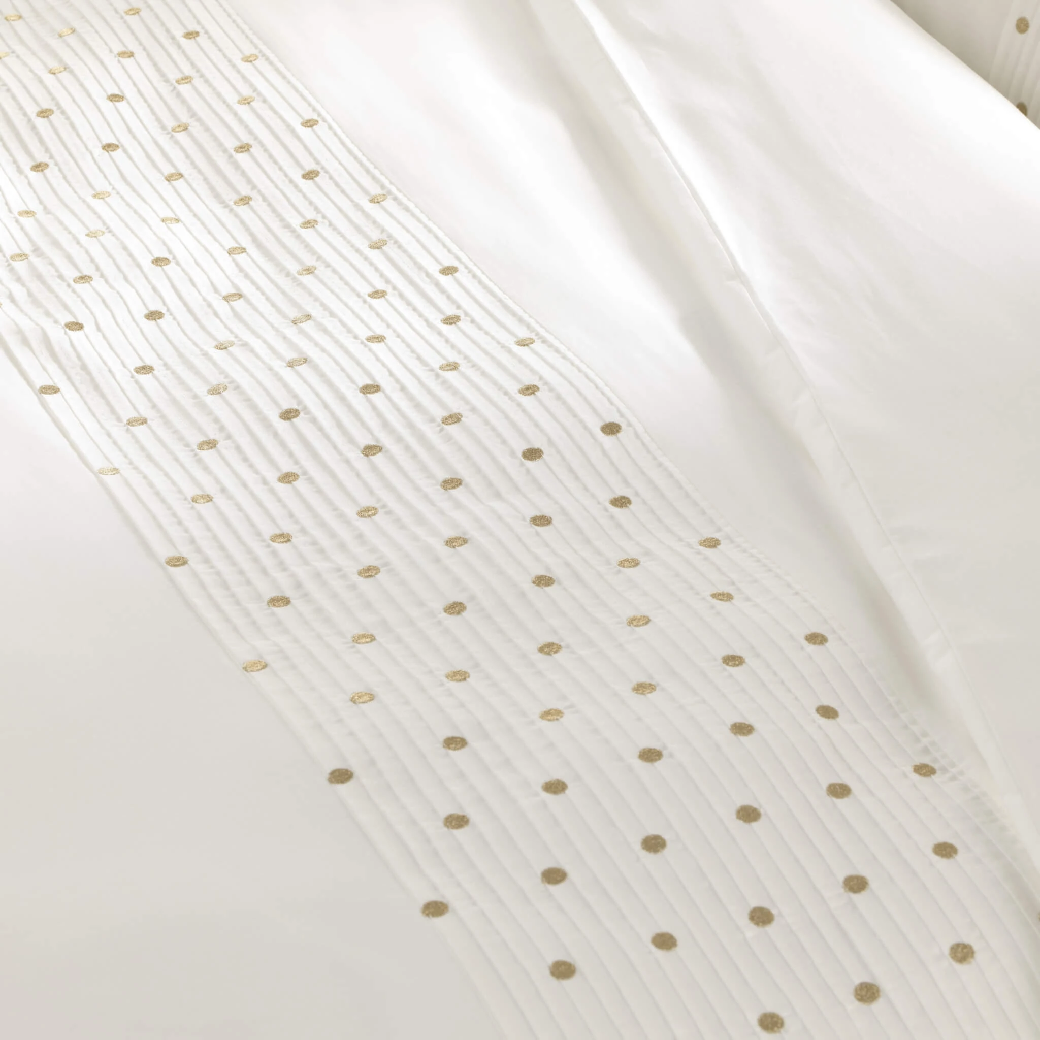 Housse De Couette Brodée Plis Religieuses Blanc 5 Housse De Couette Brodée Plis Religieuses Blanc – Image 3