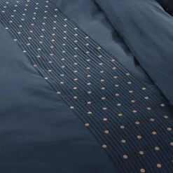 Housse De Couette Brodée Plis Religieuses Marine -Terre de nuit boutique zoom agathe marine